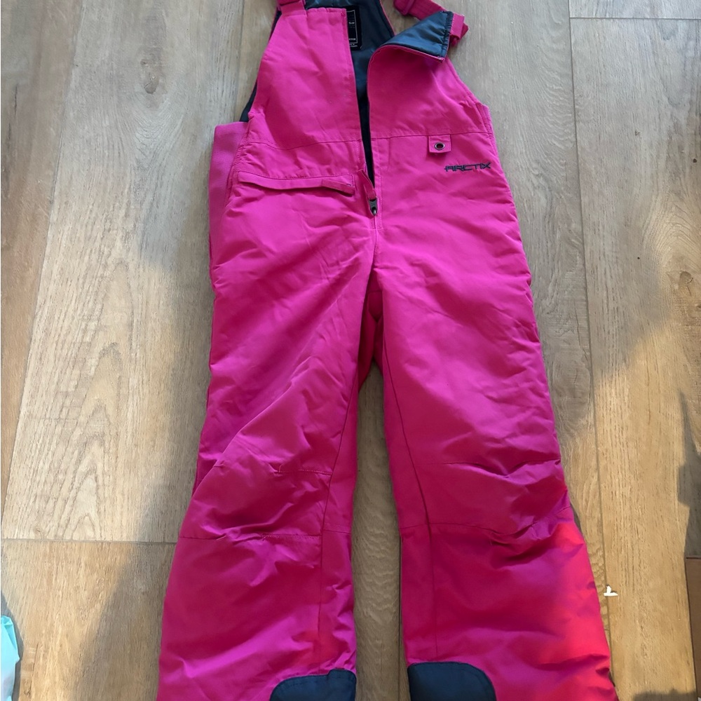 Girls’ Winter Snow Bundle – Arctix Snow Bib + 2 Pairs of Head Gloves (Size XS/S)